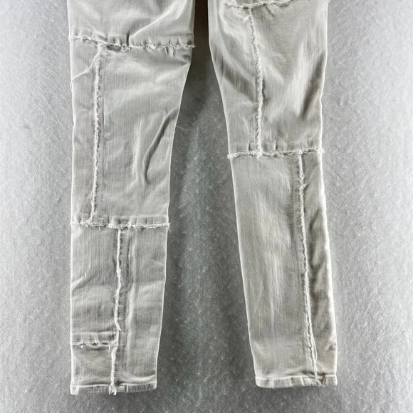 FRAME Jeans Womens Sz 32 Le Skinny De Jeanne Patchwork Distressed Denim White - Picture 6 of 12